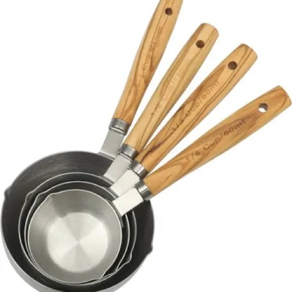 New in Packaging Pioneer Woman Stainless Steel Measuring Cups Wooden Handles